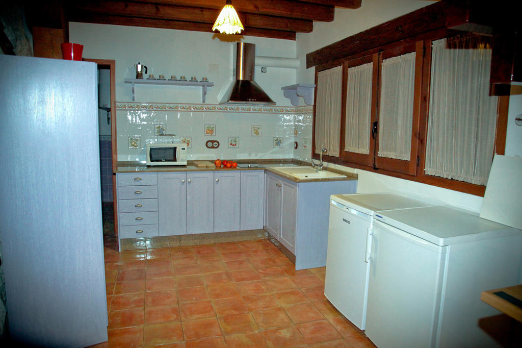 Casa Rural La Bodeguilla Alcala del Jucar Room photo