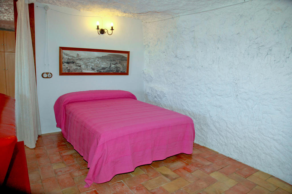 Casa Rural La Bodeguilla Alcala del Jucar Room photo